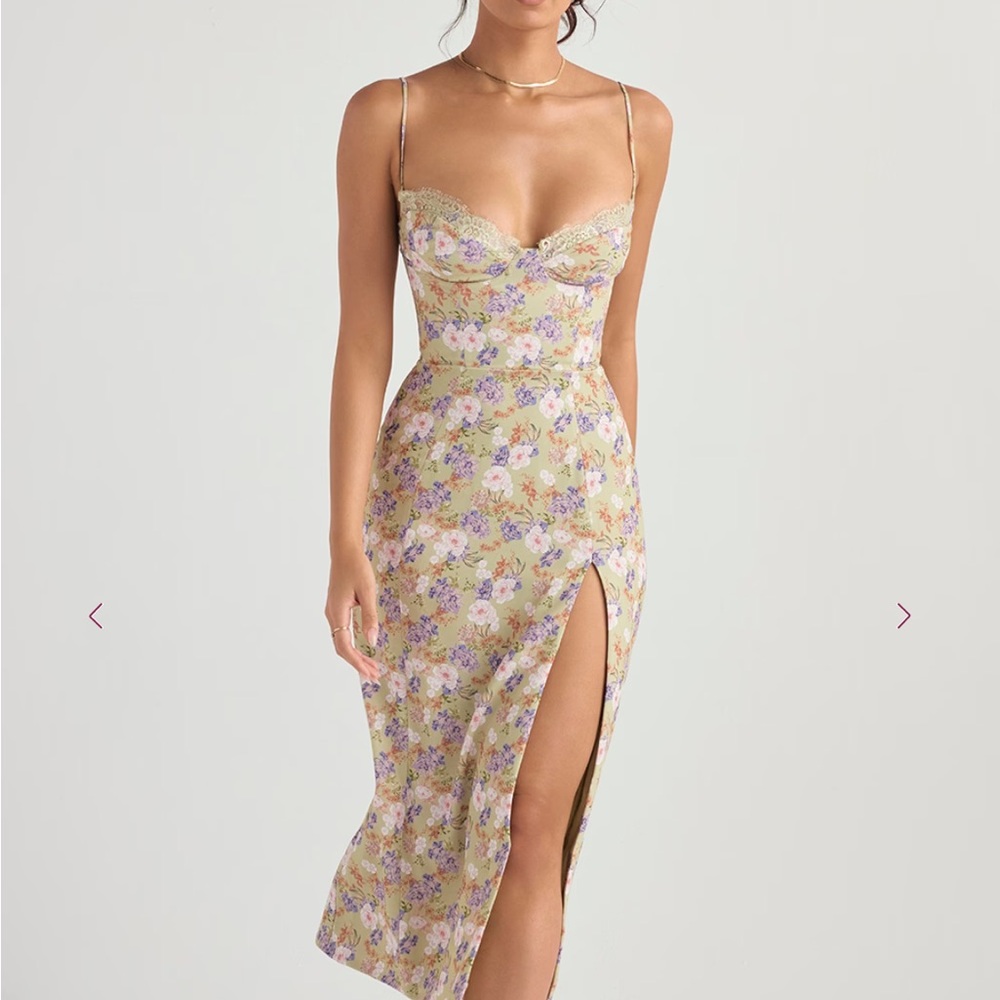House Of CB CHARLOTTE
Peony Print Midi Sundress - Small